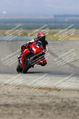 media/Jun-14-2025-Lets Ride (Sat) [[c36d48699a]]/B Group/1120am (Grapevine)/